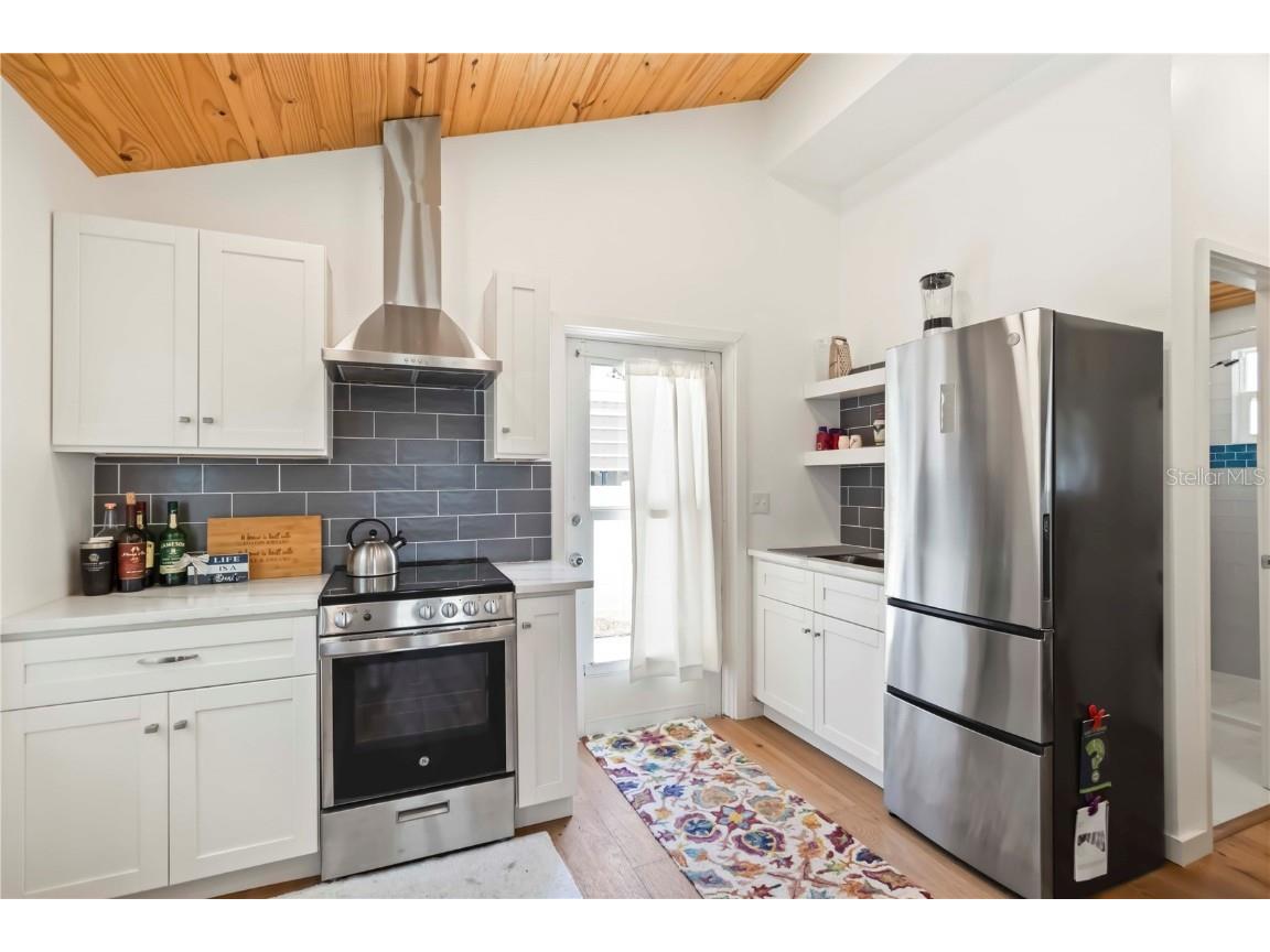 233 N New York Avenue Englewood FL 34223 C7510471 image14