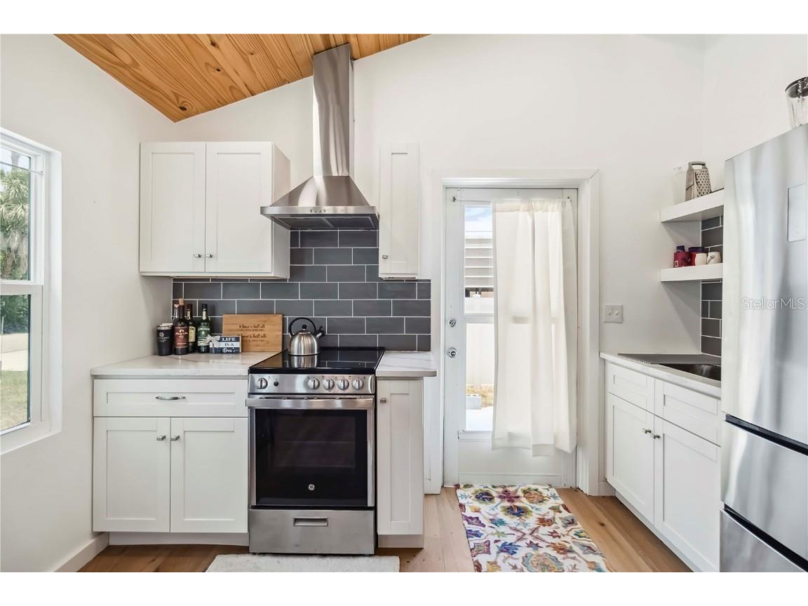 233 N New York Avenue Englewood FL 34223 C7510471 image15