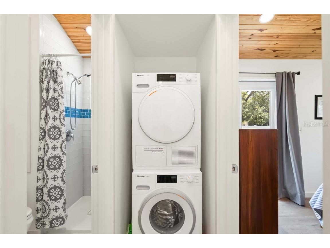 233 N New York Avenue Englewood FL 34223 C7510471 image20