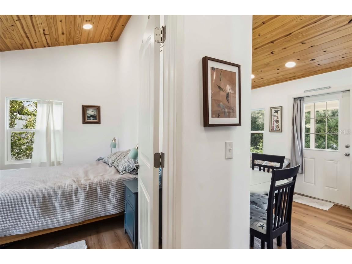 233 N New York Avenue Englewood FL 34223 C7510471 image22