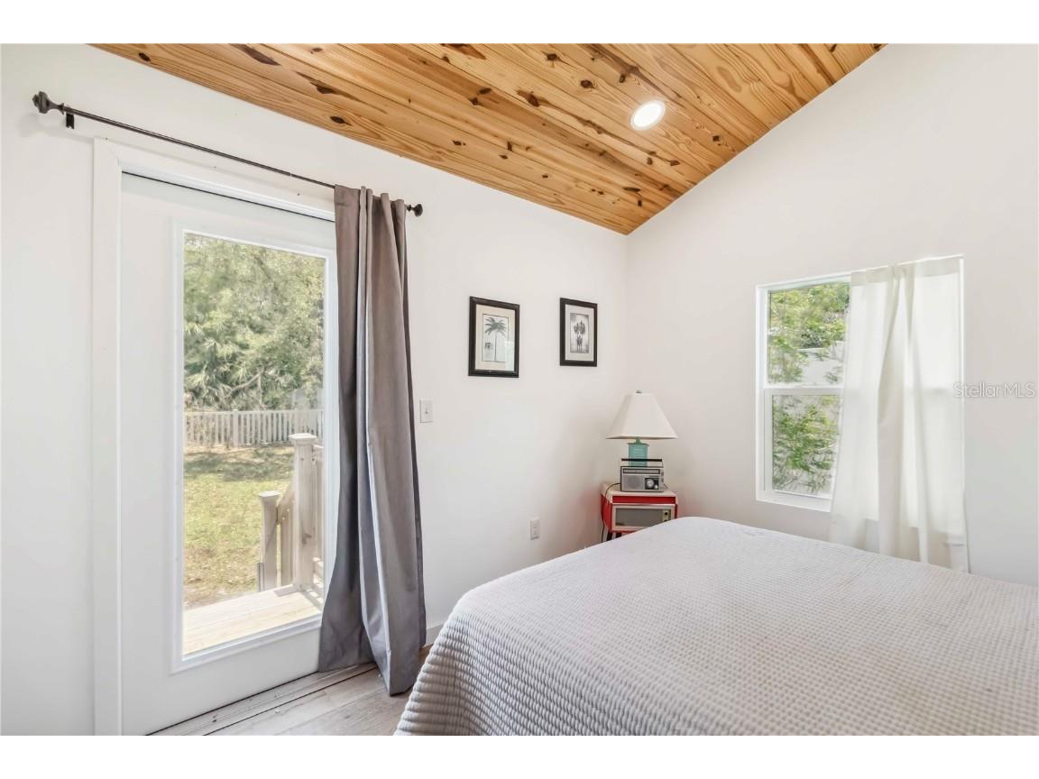 233 N New York Avenue Englewood FL 34223 C7510471 image28