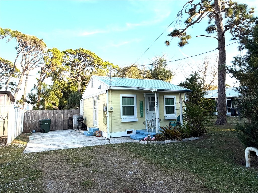 233 N New York Avenue Englewood FL 34223 C7510471 image34