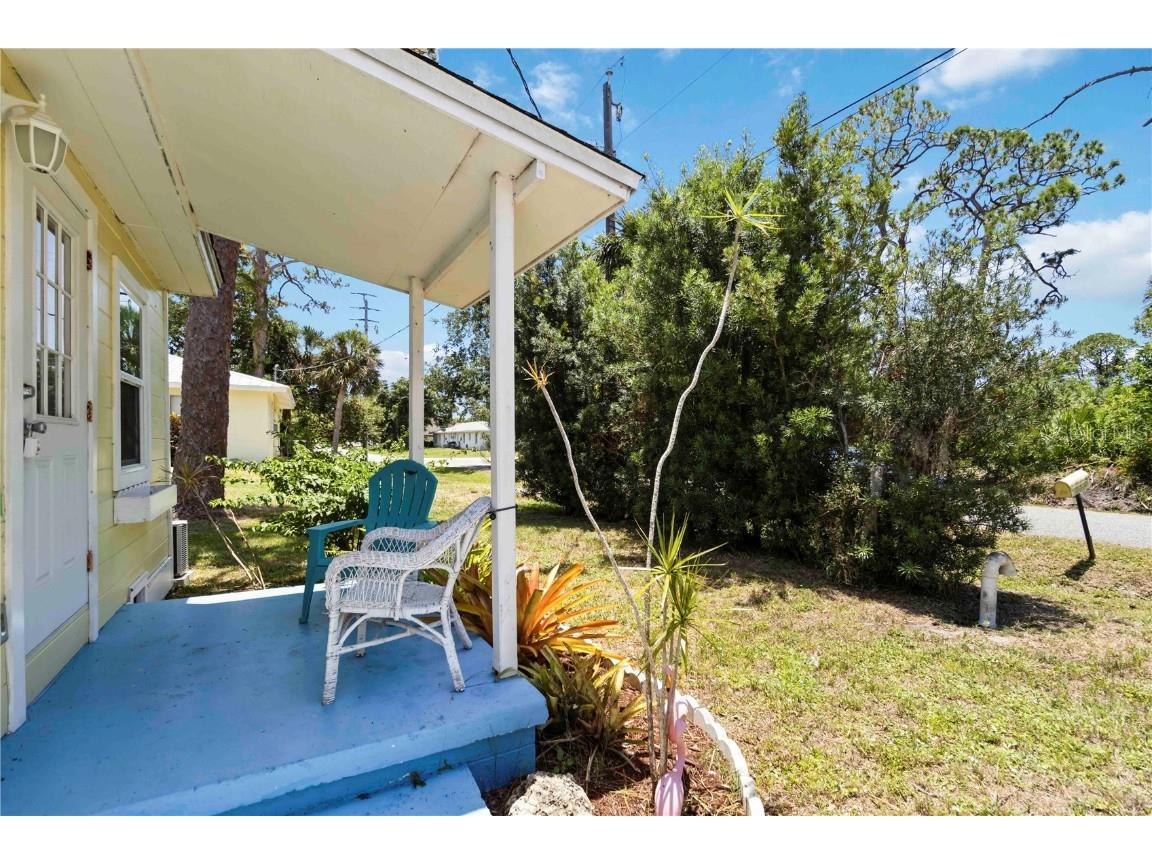 233 N New York Avenue Englewood FL 34223 C7510471 image7