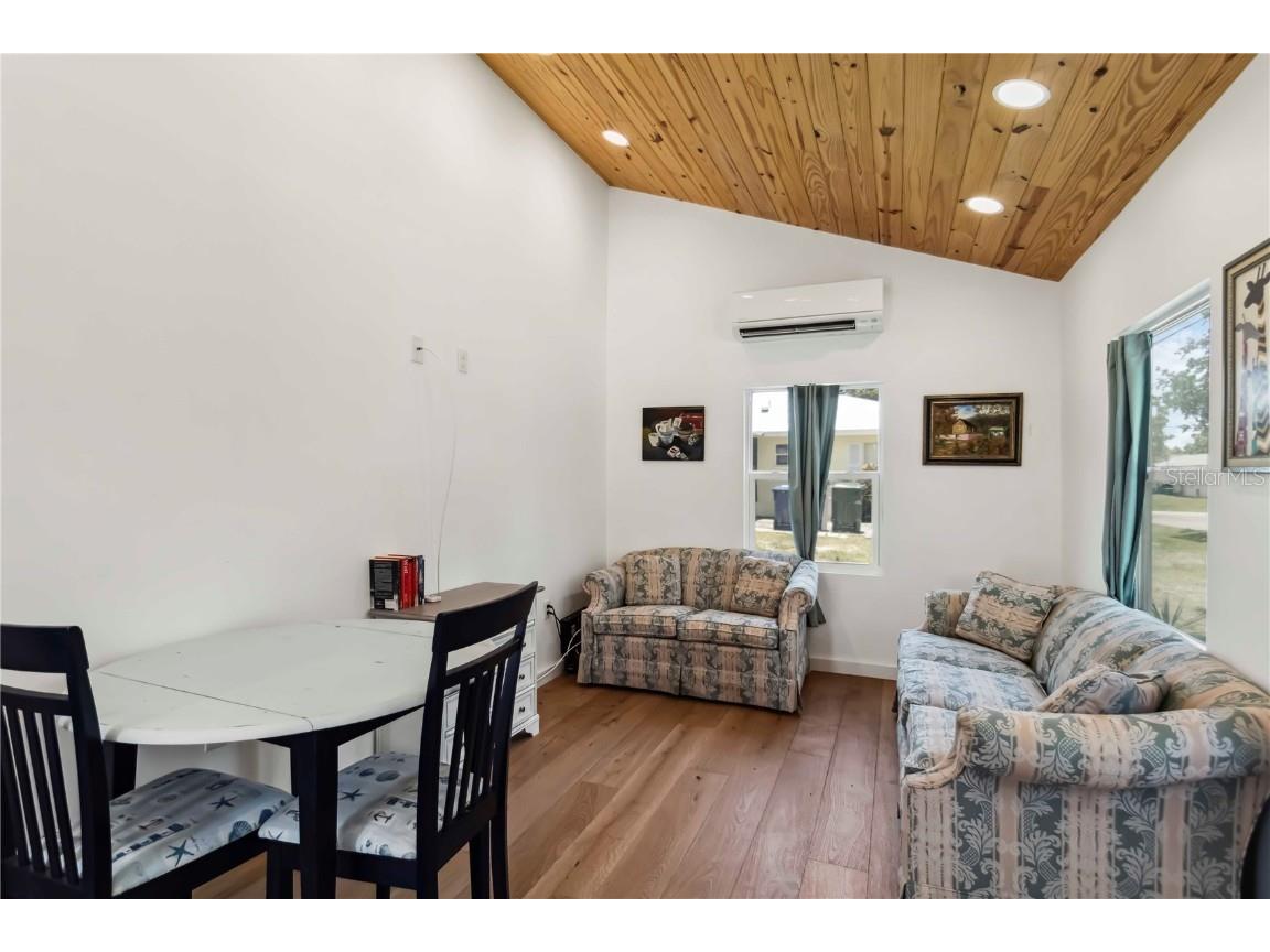 233 N New York Avenue Englewood FL 34223 C7510471 image9