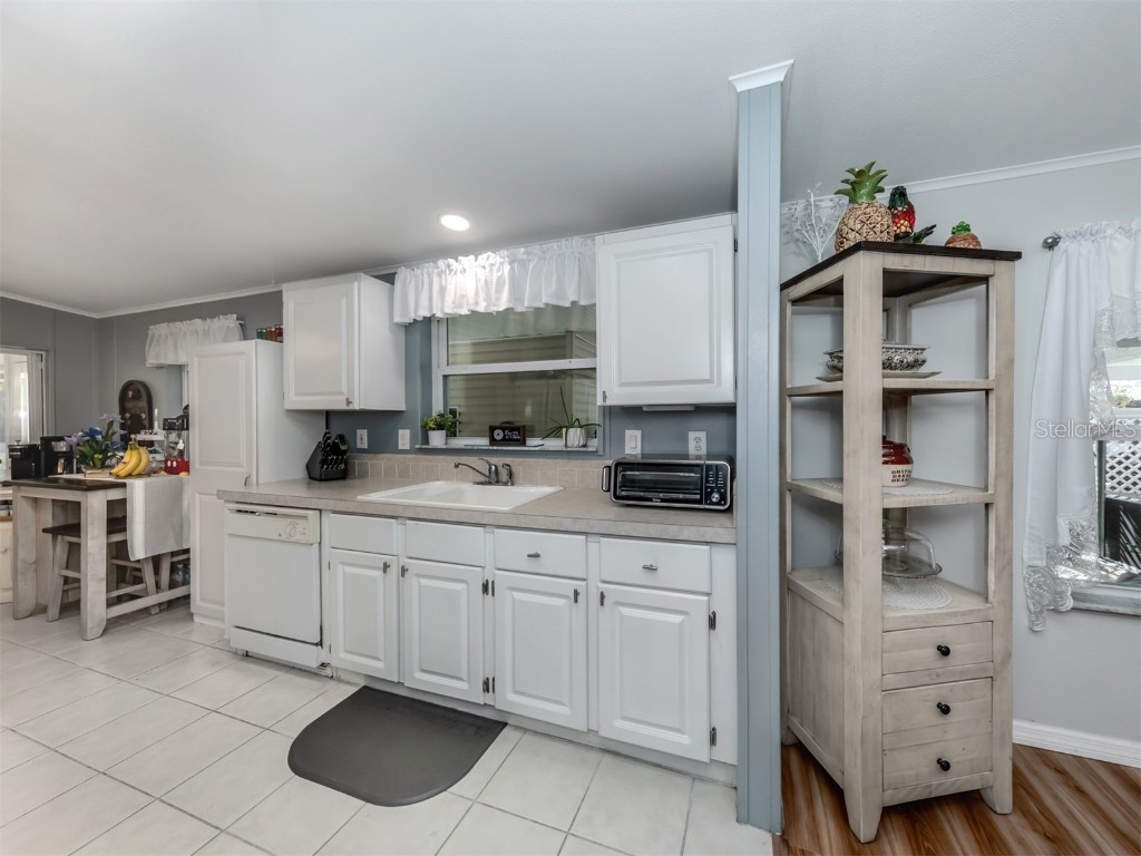 233 Natures Way North Port FL 34287 N6139994 image16