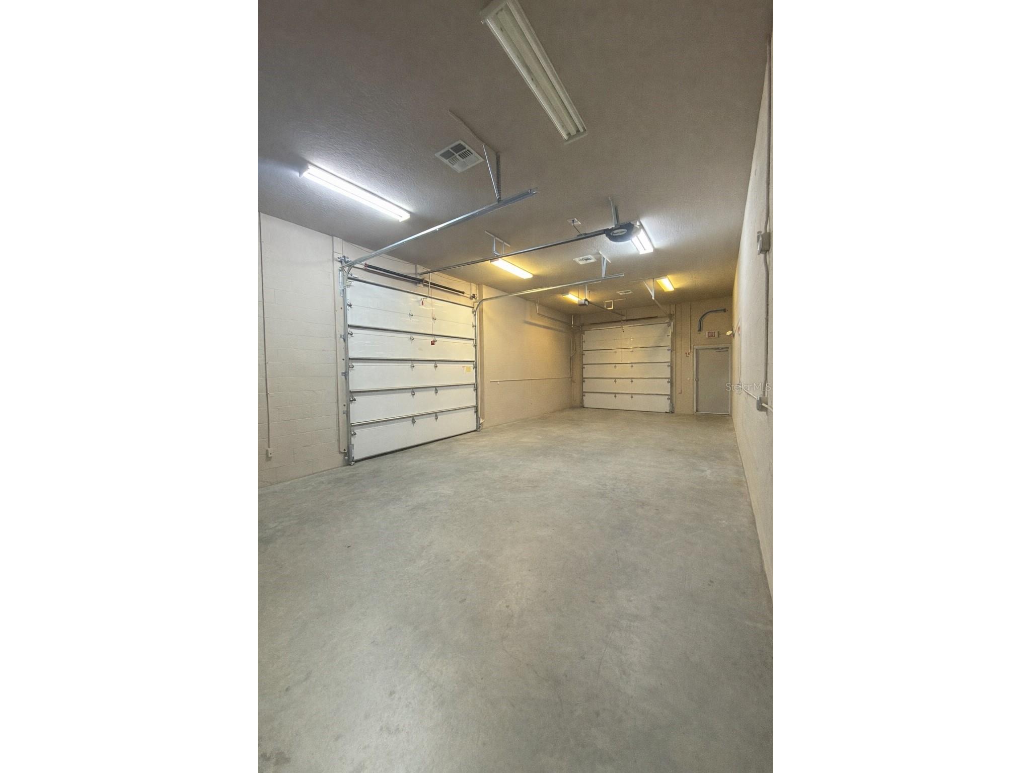 233 NE 58th Avenue #WAREHOUSE Ocala FL 34470 OM717428 image1