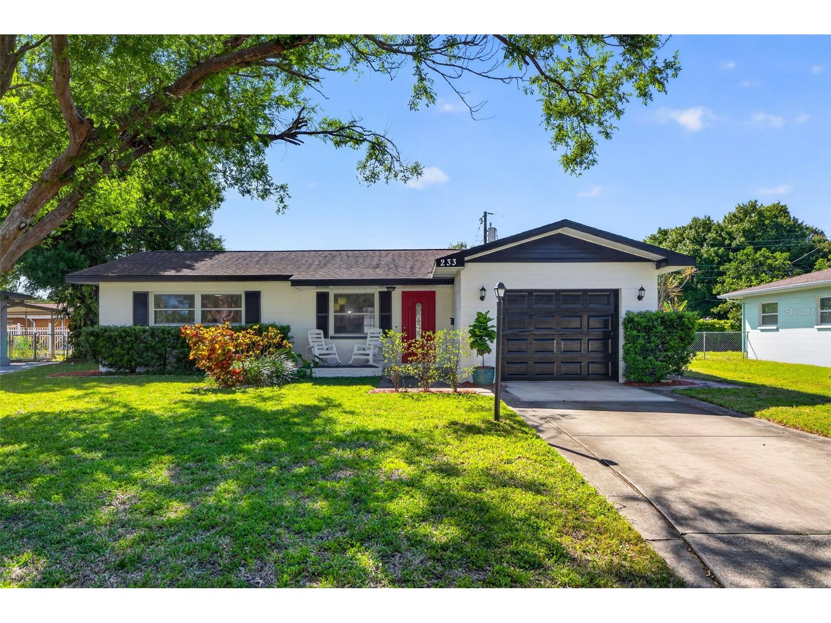 233 NW Madison Circle N Saint Petersburg FL 33702 TB8500733 image1