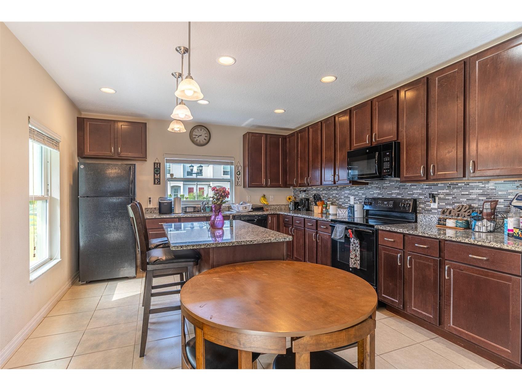 233 Primrose Drive Davenport FL 33837 L4961352 image7