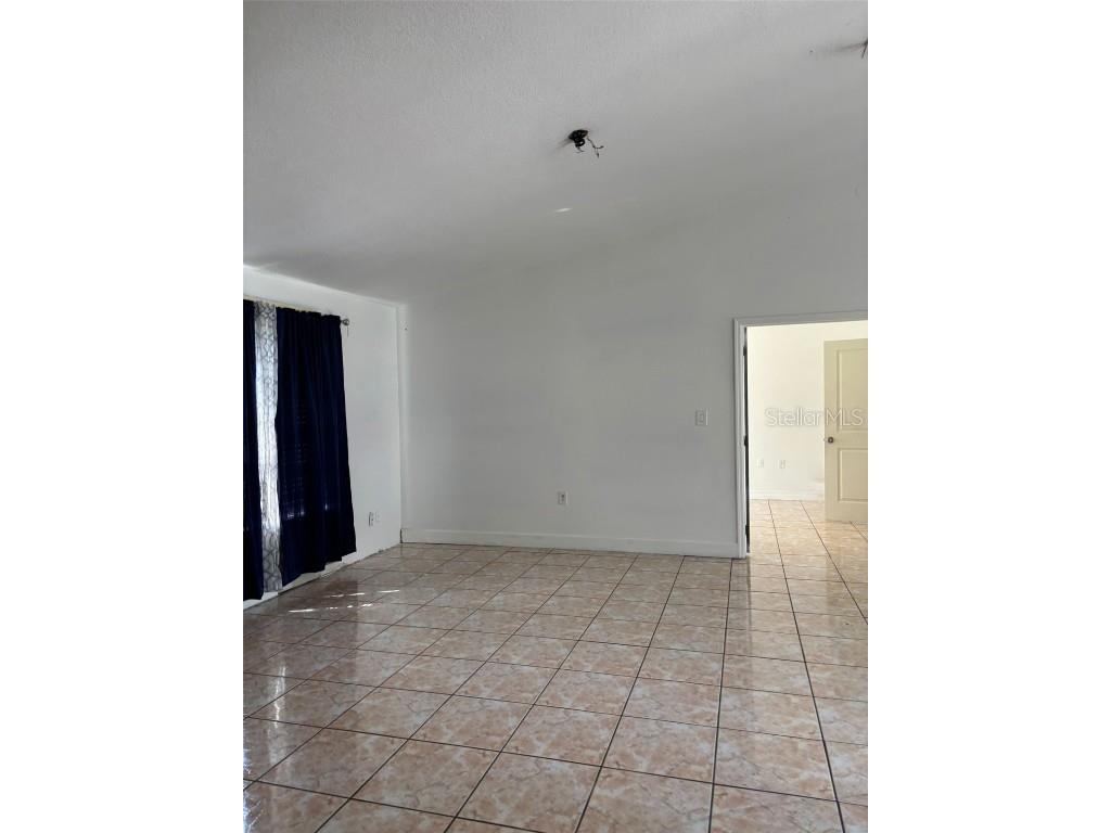 233 Red Maple Drive Kissimmee FL 34743 O6309245 image4