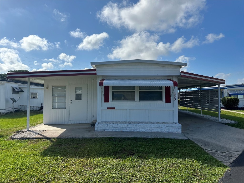 233 Rue De Fontaine Tavares FL 32778 - LAKE EUSTIS G5081705 image1