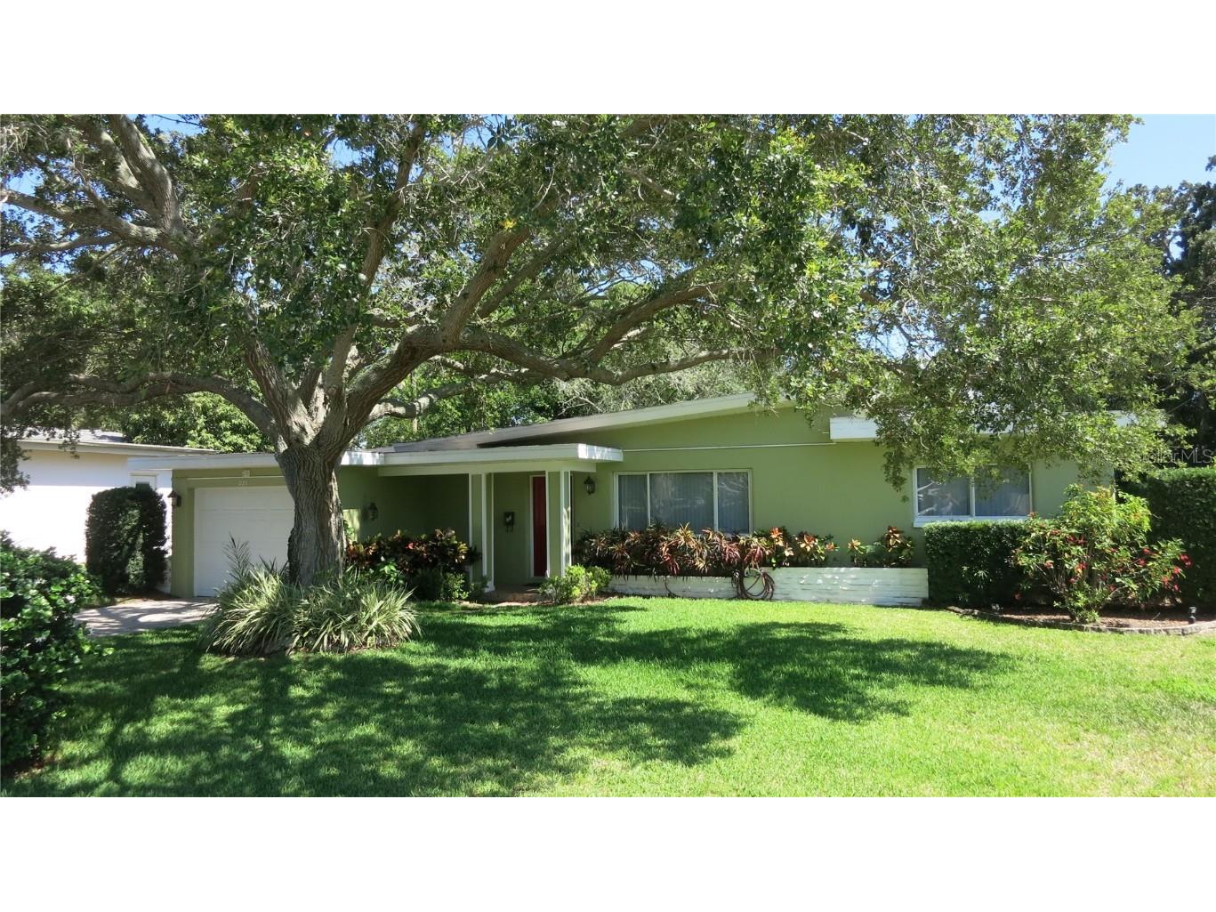 233 S Garden Circle Belleair FL 33756 U8203270 image1