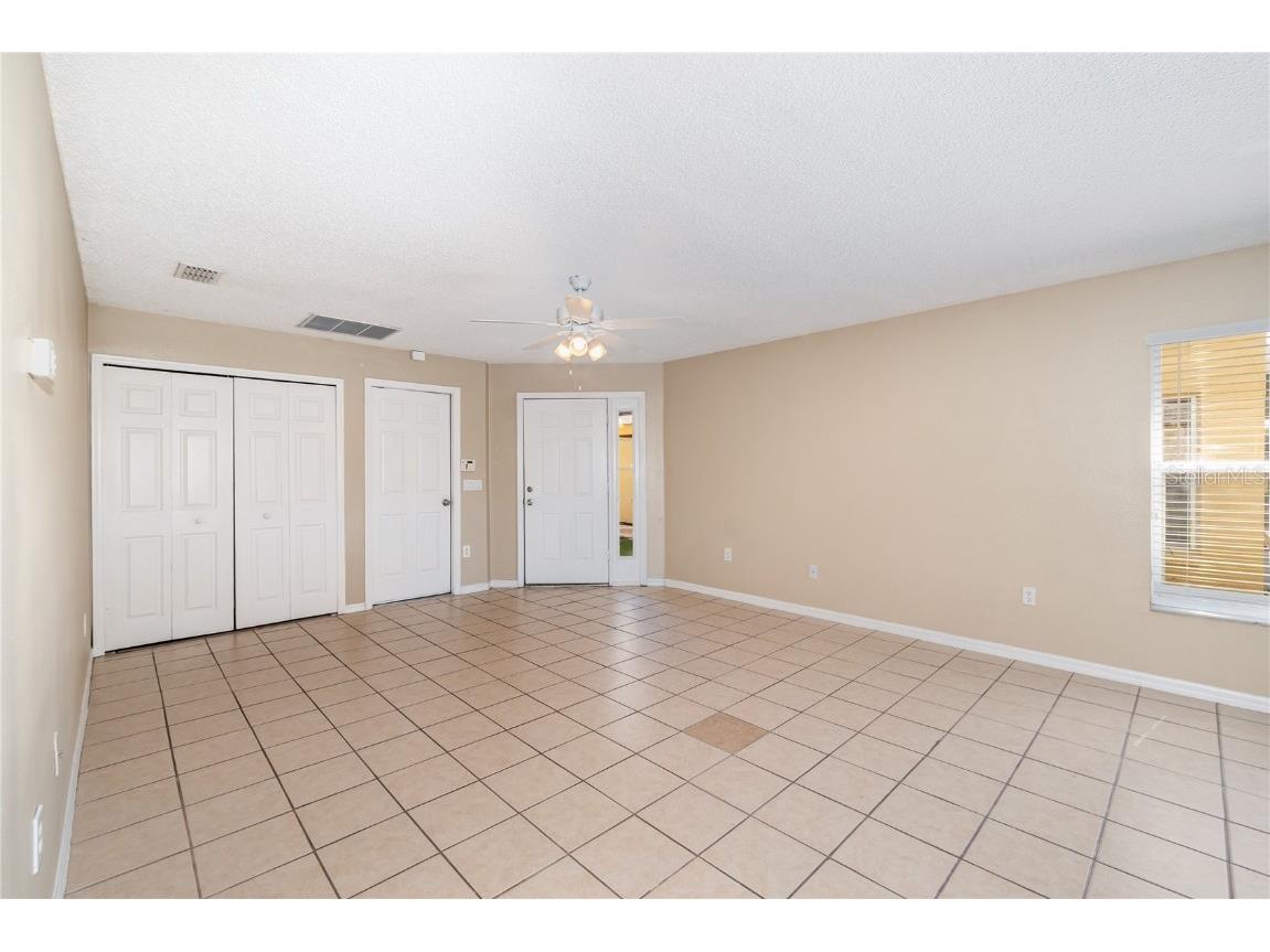 233 Southbridge Circle Kissimmee FL 34744 O6327344 image3
