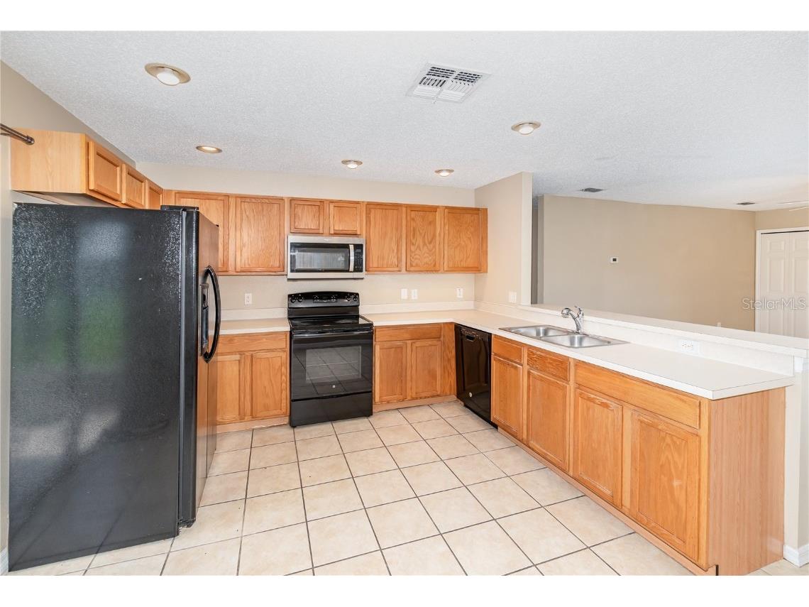 233 Southbridge Circle Kissimmee FL 34744 O6327344 image6