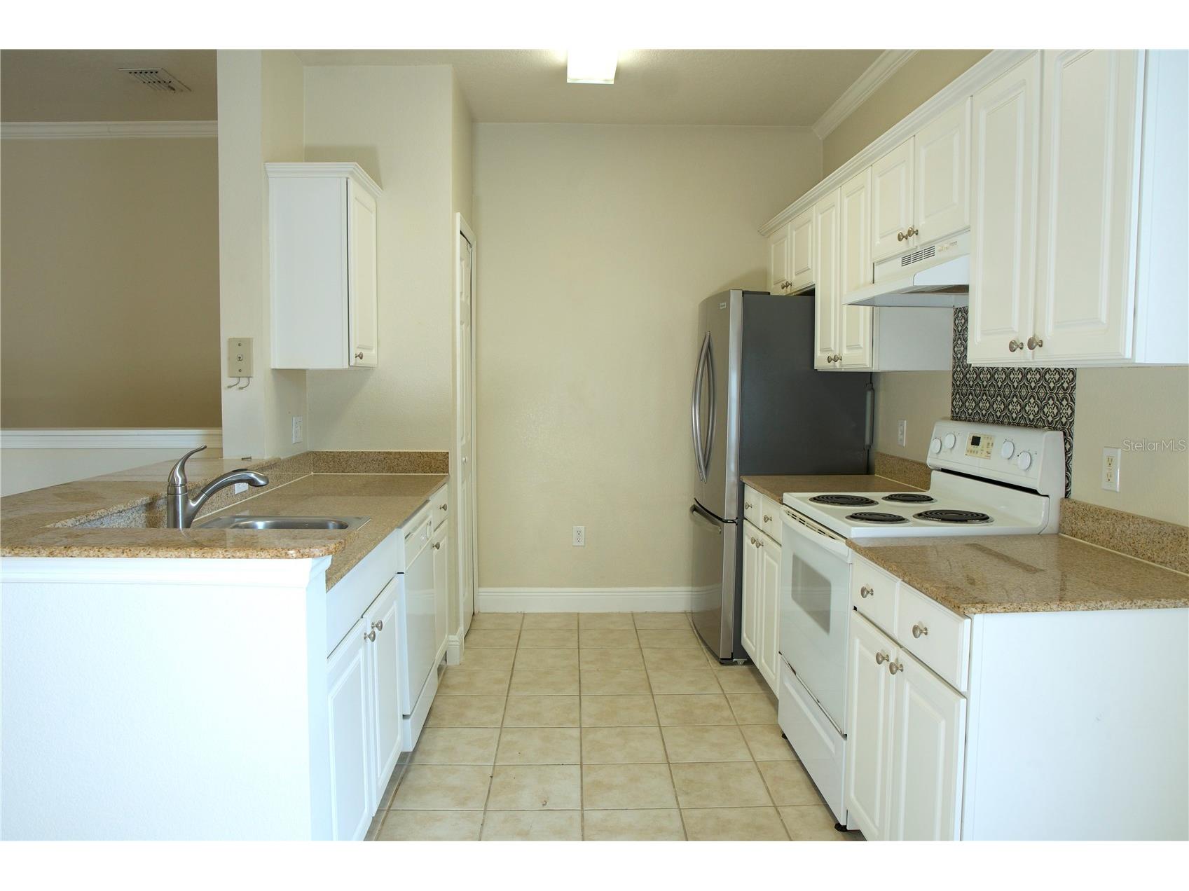 233 Southern Pecan Circle #101 Winter Garden FL 34787 S5142016 image2