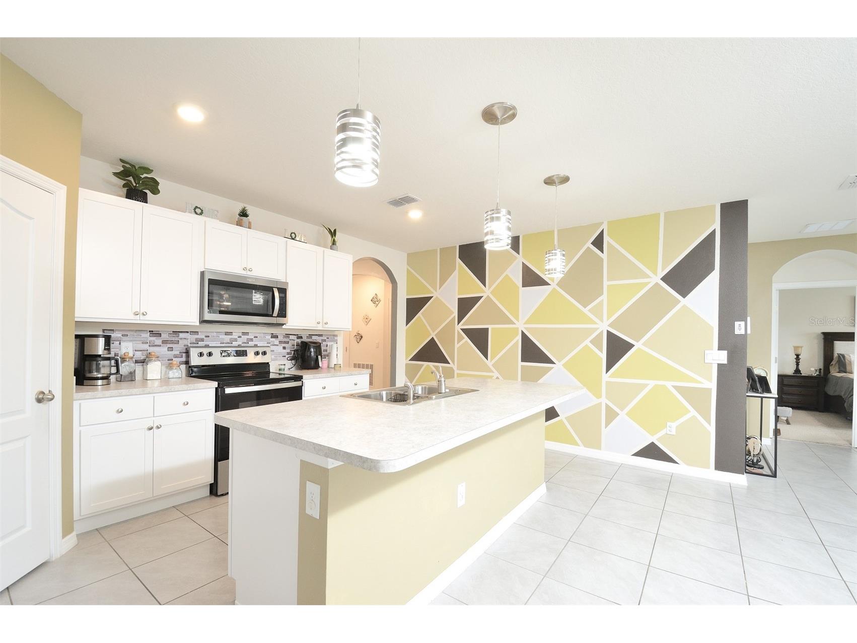 233 Tiffany Court Kissimmee FL 34758 S5141265 image5