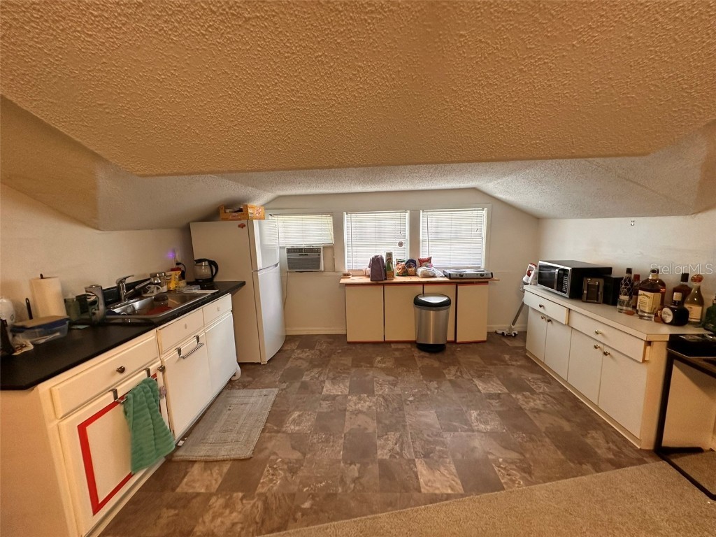 233 W Pennsylvania Avenue Deland FL 32720 V4945266 image9