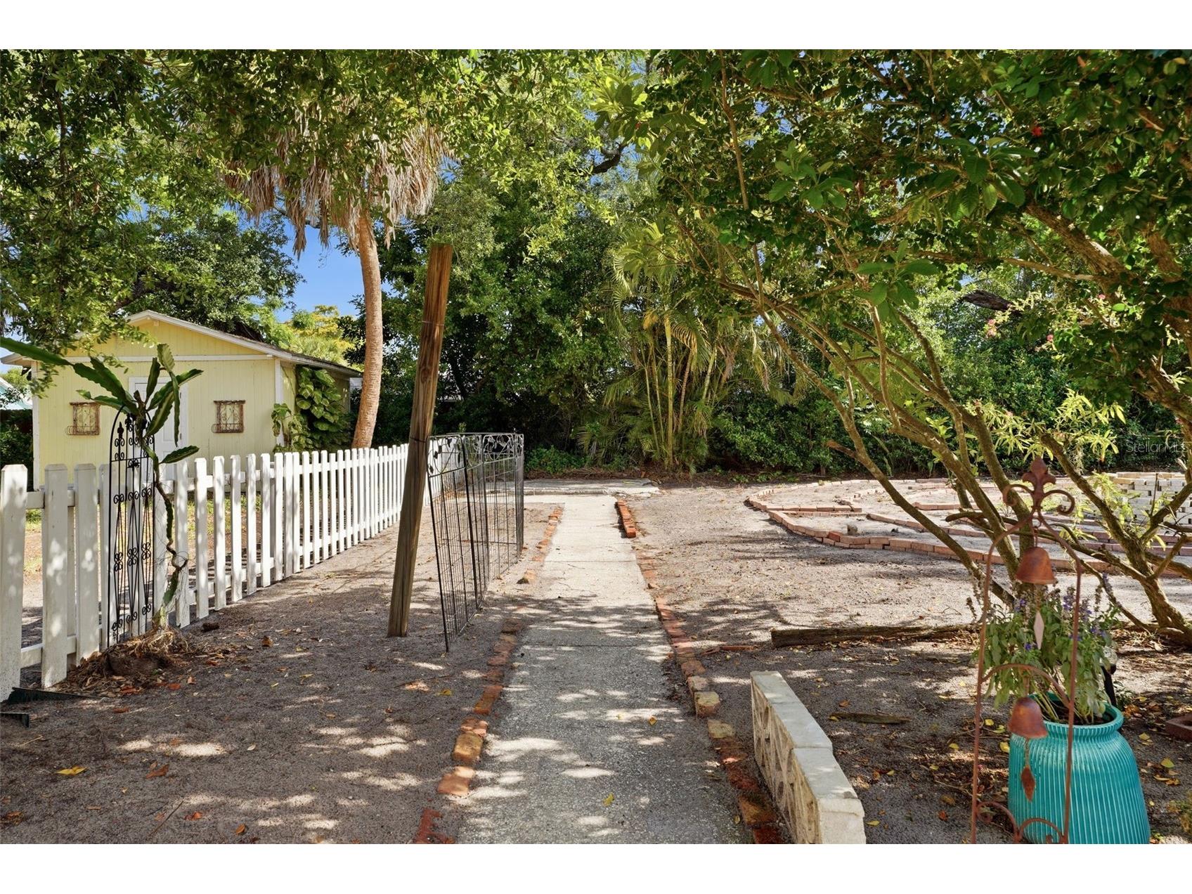 2330 7th Avenue W Bradenton FL 34205 A4688442 image27