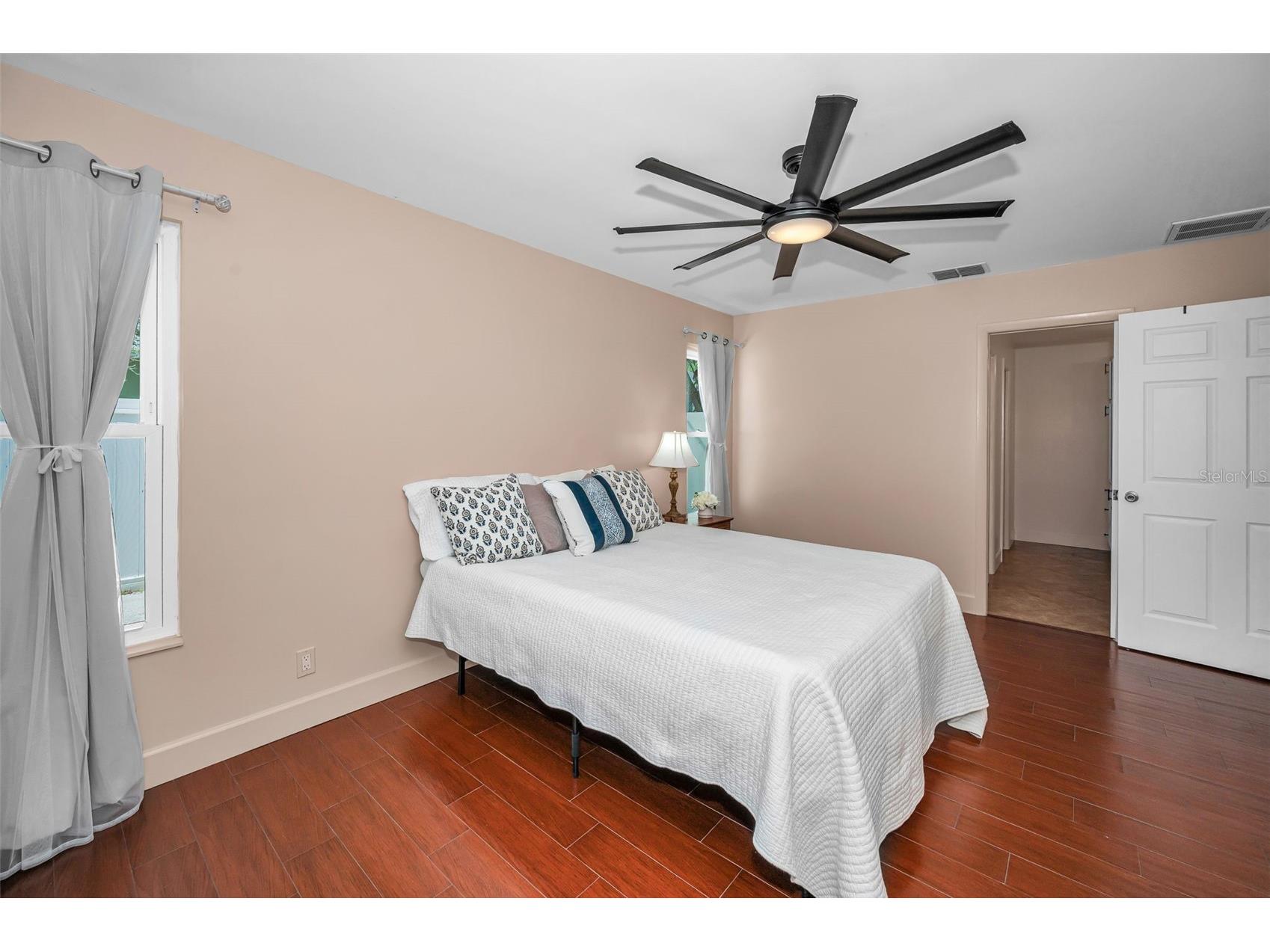 2330 Barton Lane Clearwater FL 33759 TB8511018 image38
