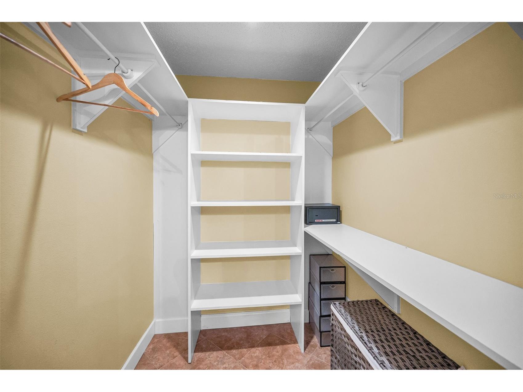 2330 Barton Lane Clearwater FL 33759 TB8511018 image39