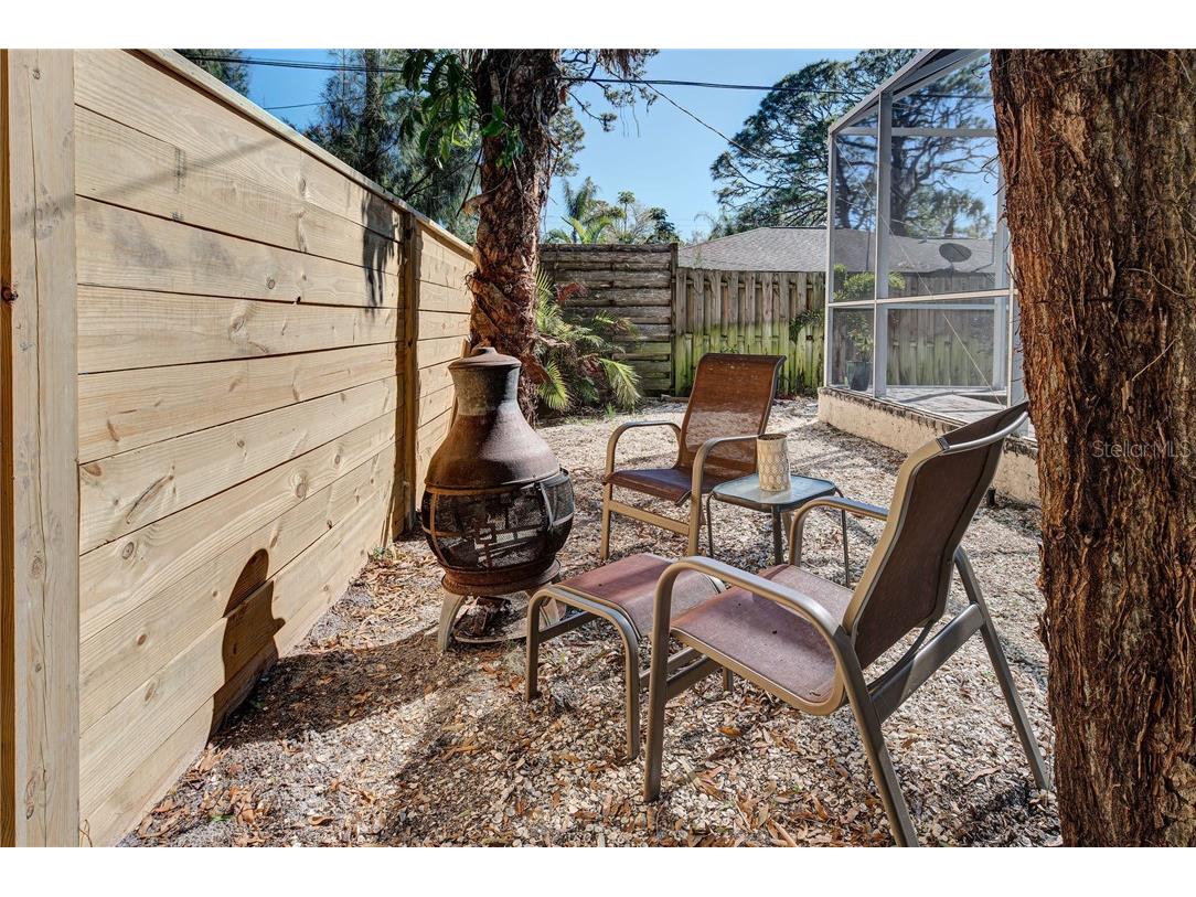 2330 Bradford Street Sarasota FL 34231 A4477491 image10