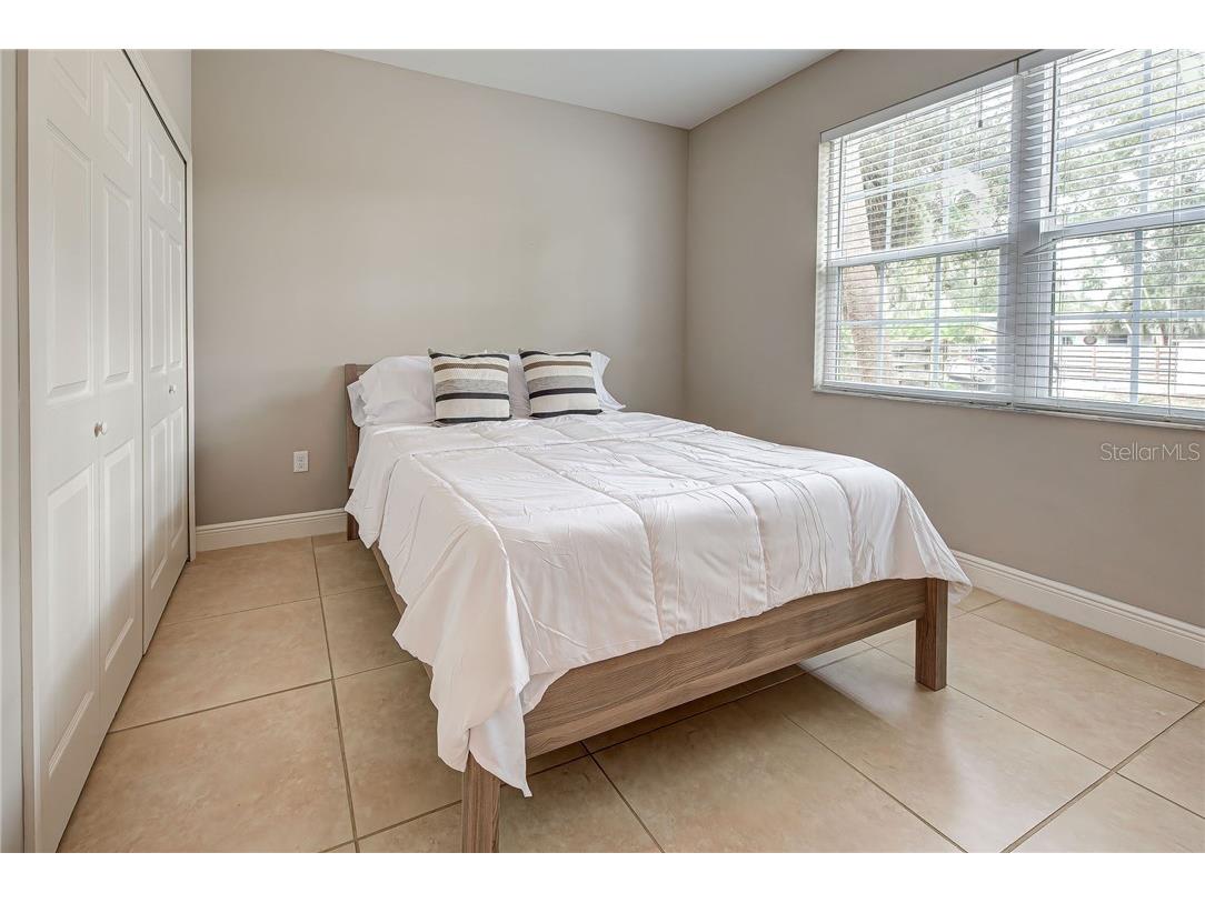 2330 Bradford Street Sarasota FL 34231 A4477491 image14