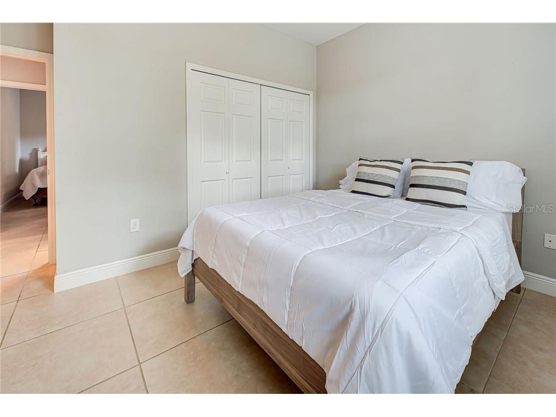 2330 Bradford Street Sarasota FL 34231 A4477491 image15