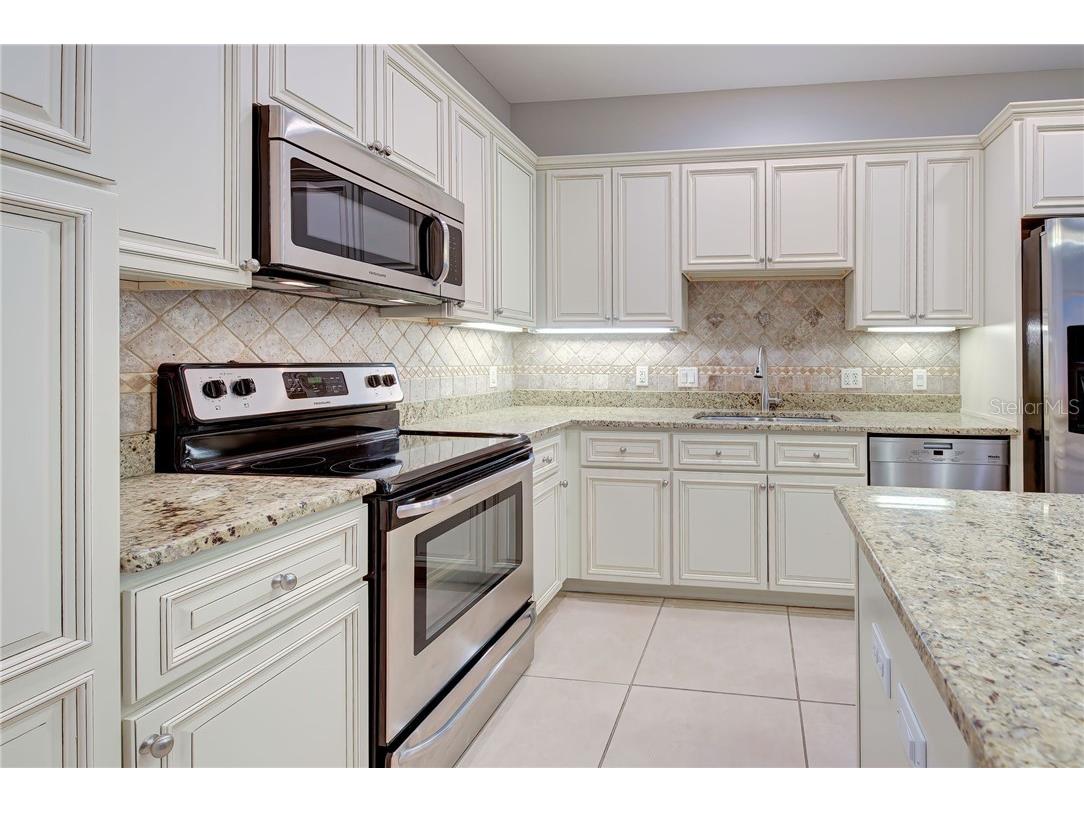 2330 Bradford Street Sarasota FL 34231 A4477491 image18