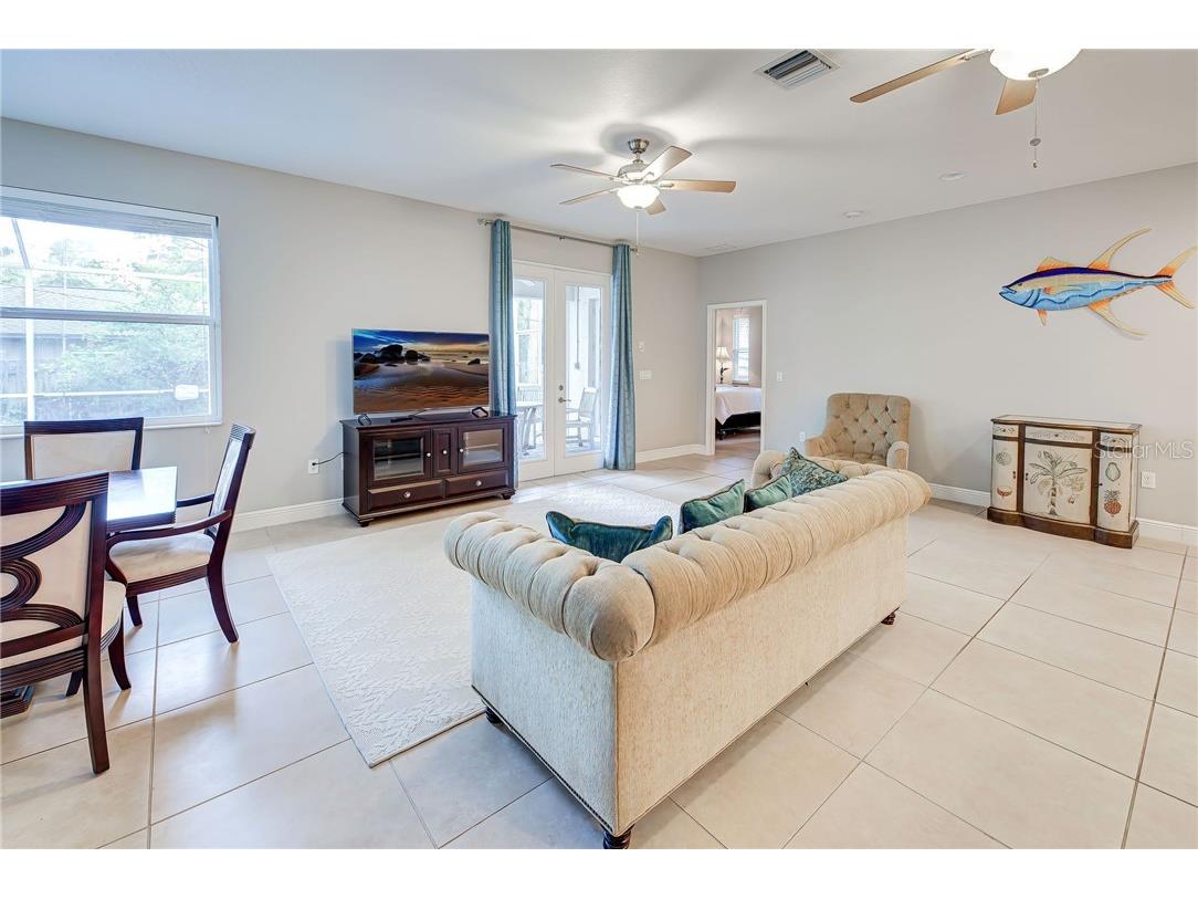 2330 Bradford Street Sarasota FL 34231 A4477491 image24