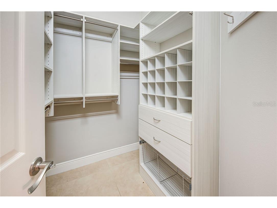 2330 Bradford Street Sarasota FL 34231 A4477491 image30