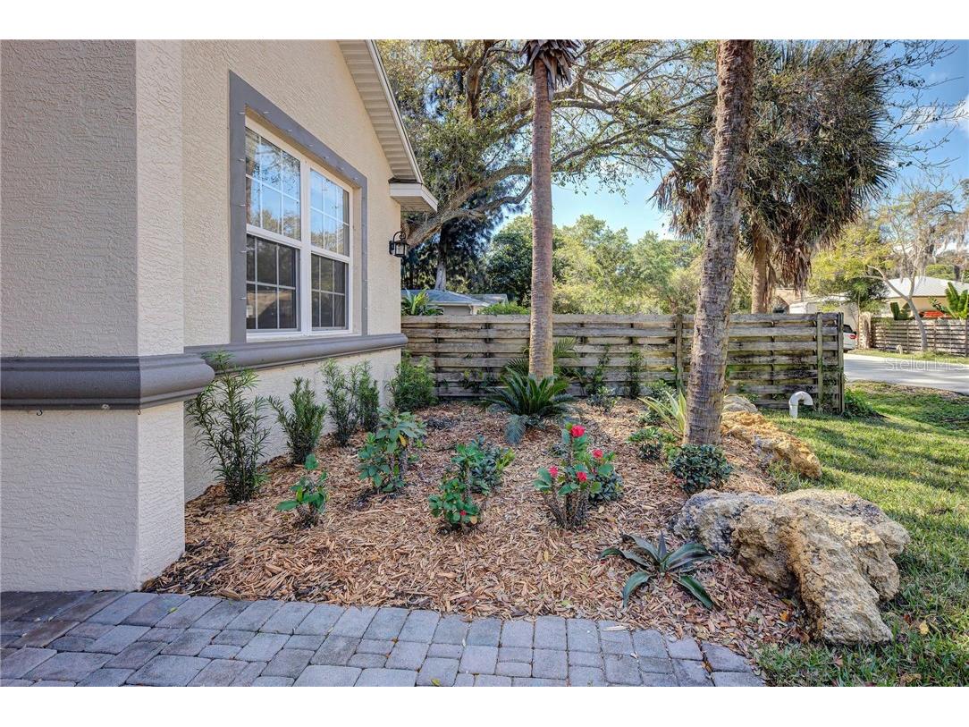 2330 Bradford Street Sarasota FL 34231 A4477491 image4