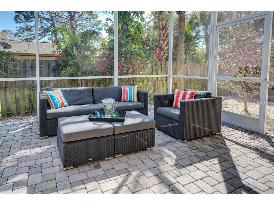 2330 Bradford Street Sarasota FL 34231 A4477491 image5