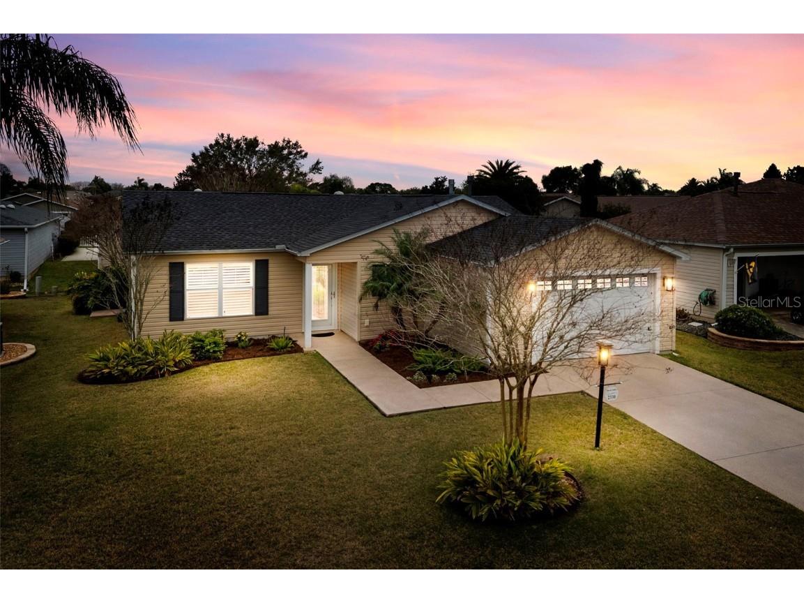2330 E Gaffney Avenue The Villages FL 32162 G5079298 image1
