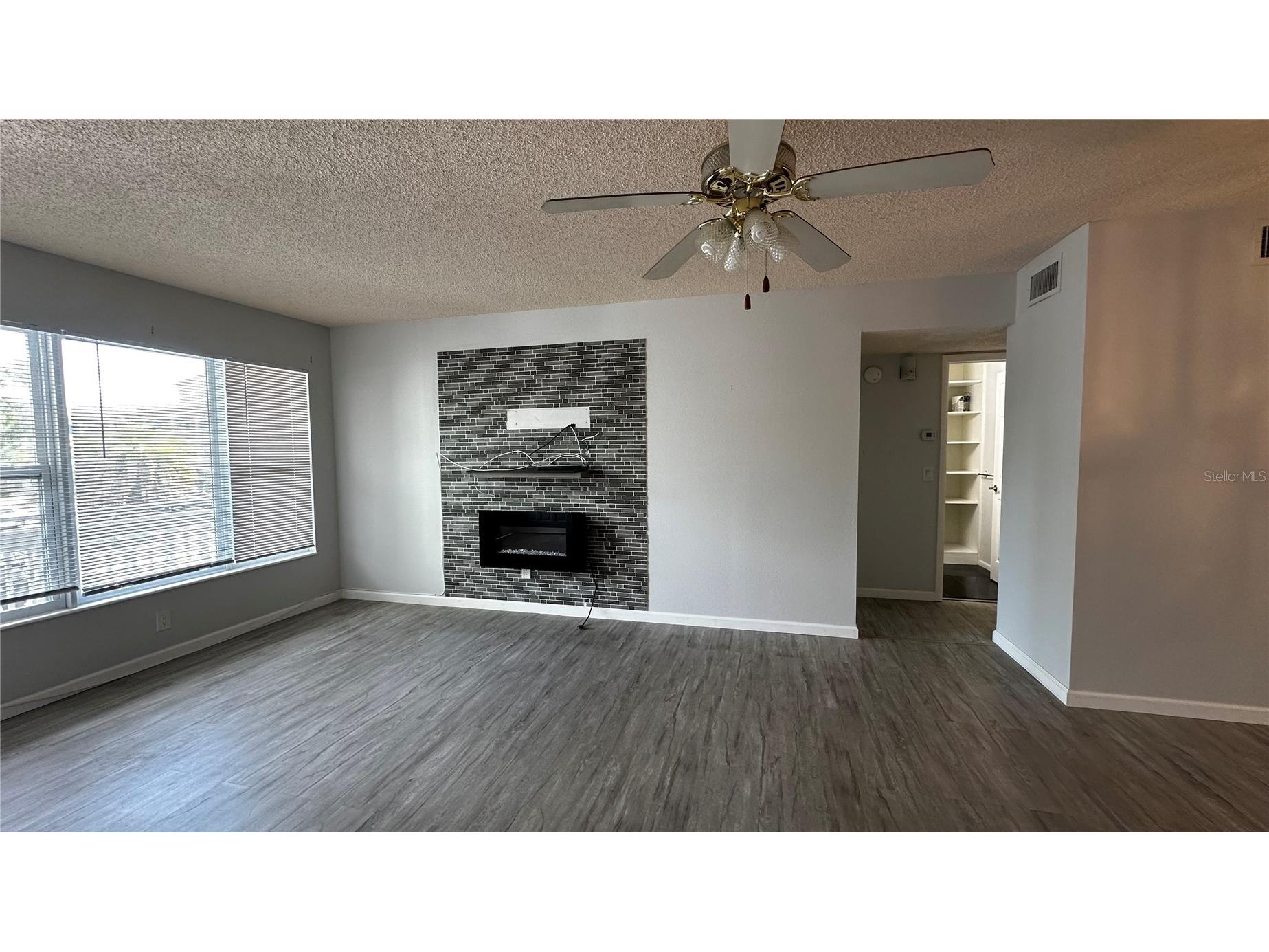 2330 Ecuadorian Way #32 Clearwater FL 33763 TB8488701 image35
