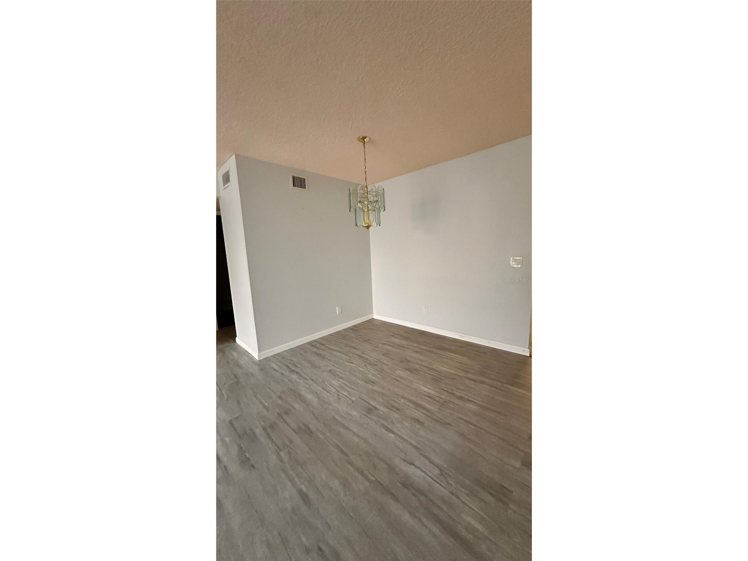 2330 Ecuadorian Way #32 Clearwater FL 33763 TB8488701 image9