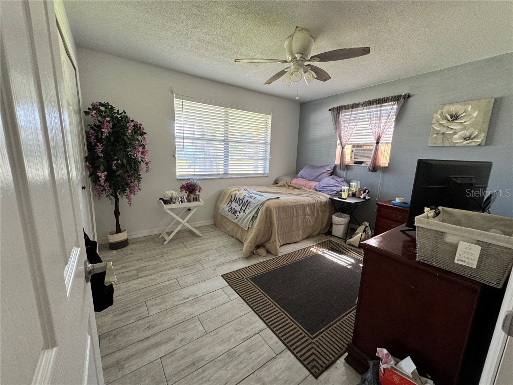 2330 Green Street South Daytona FL 32119 O6347775 image12