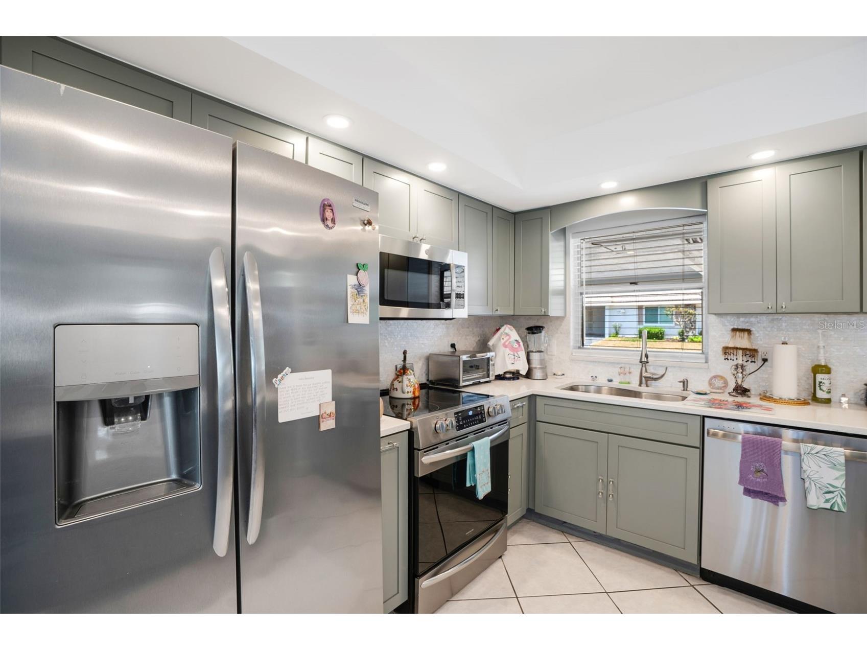 2330 Riverbluff Parkway #V245 Sarasota FL 34231 A4693008 image6