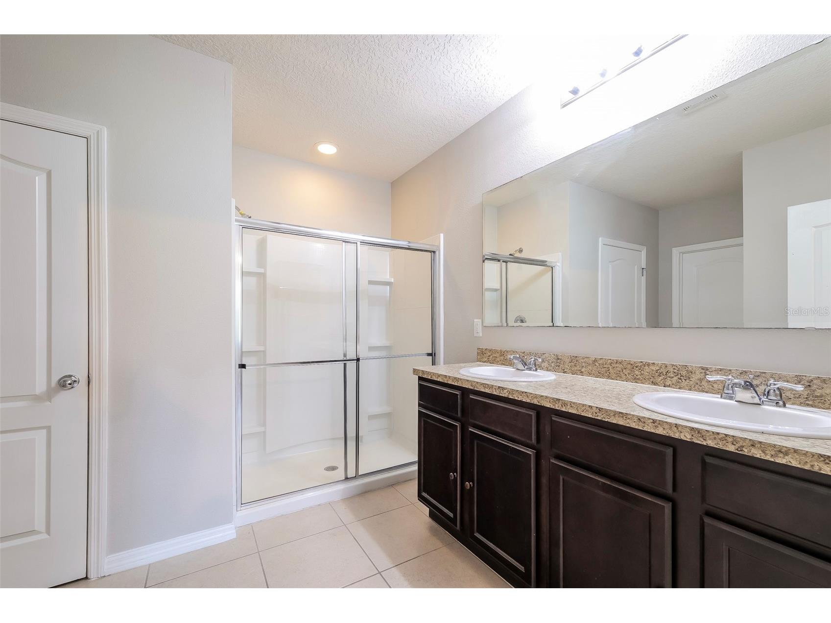 2330 Sequoia Way Davenport FL 33896 TB8527547 image6