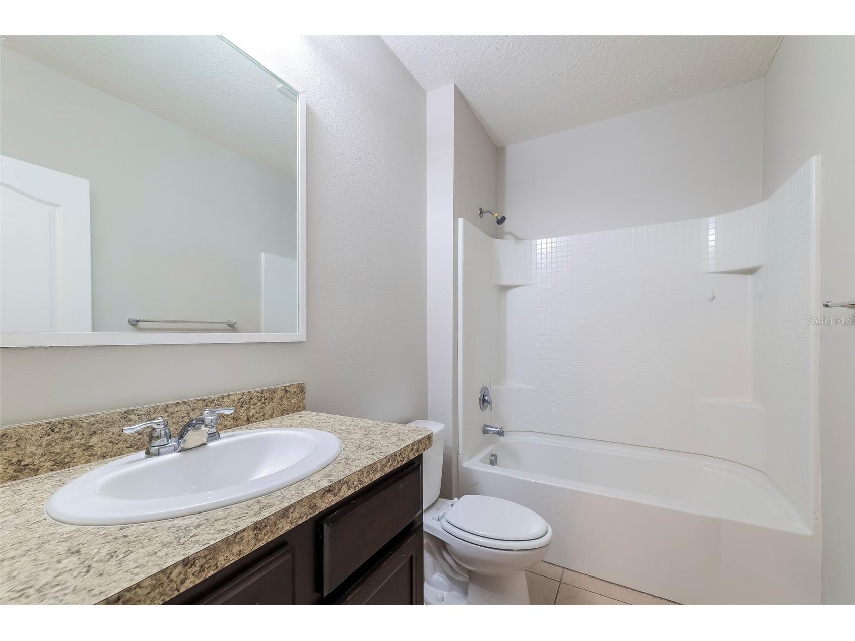 2330 Sequoia Way Davenport FL 33896 TB8527547 image7
