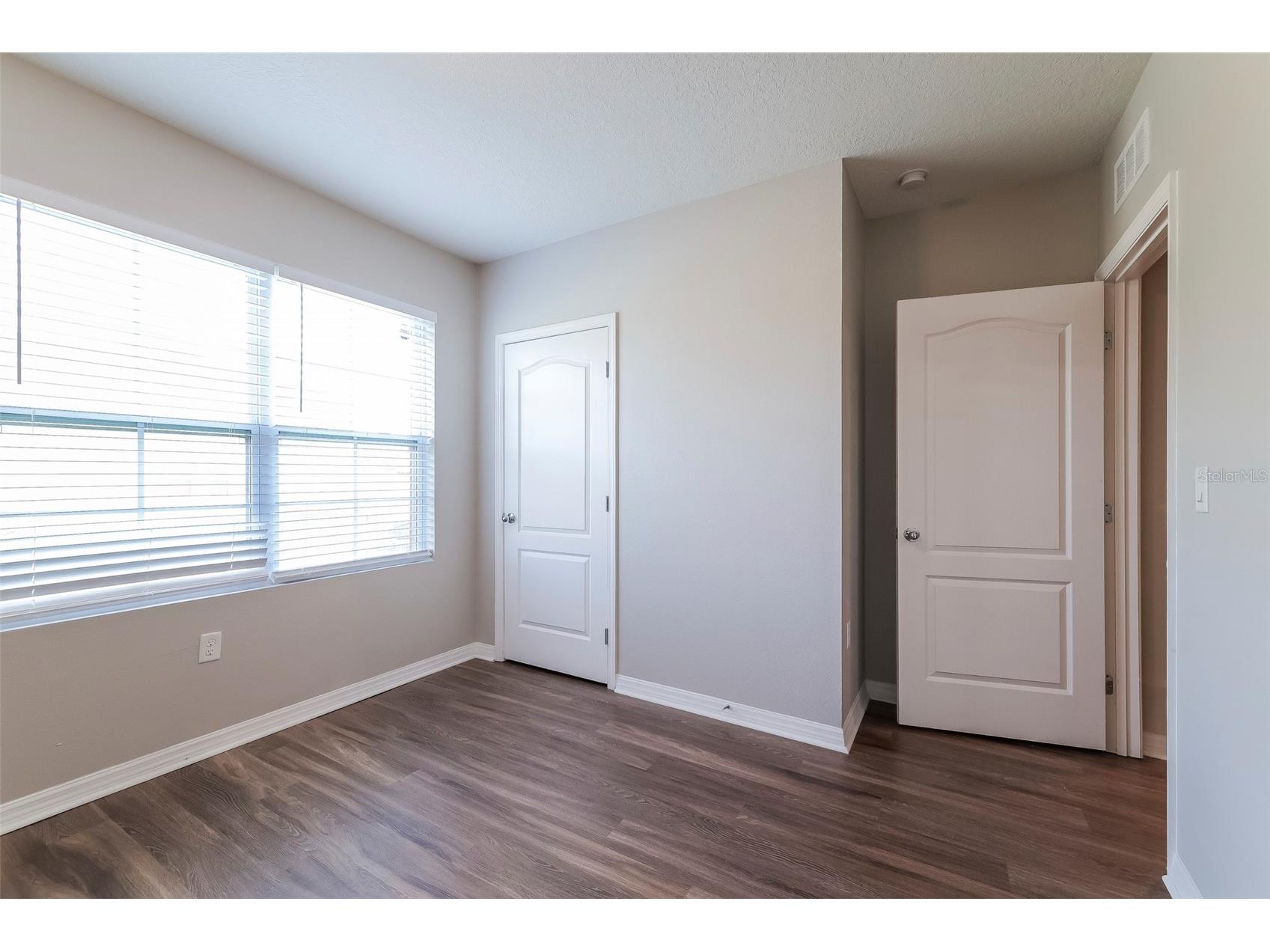 2330 Sequoia Way Davenport FL 33896 TB8527547 image8