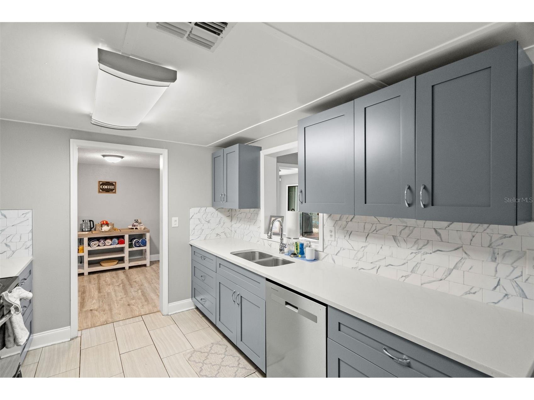 2330 Society Drive Holiday FL 34691 TB8503441 image12