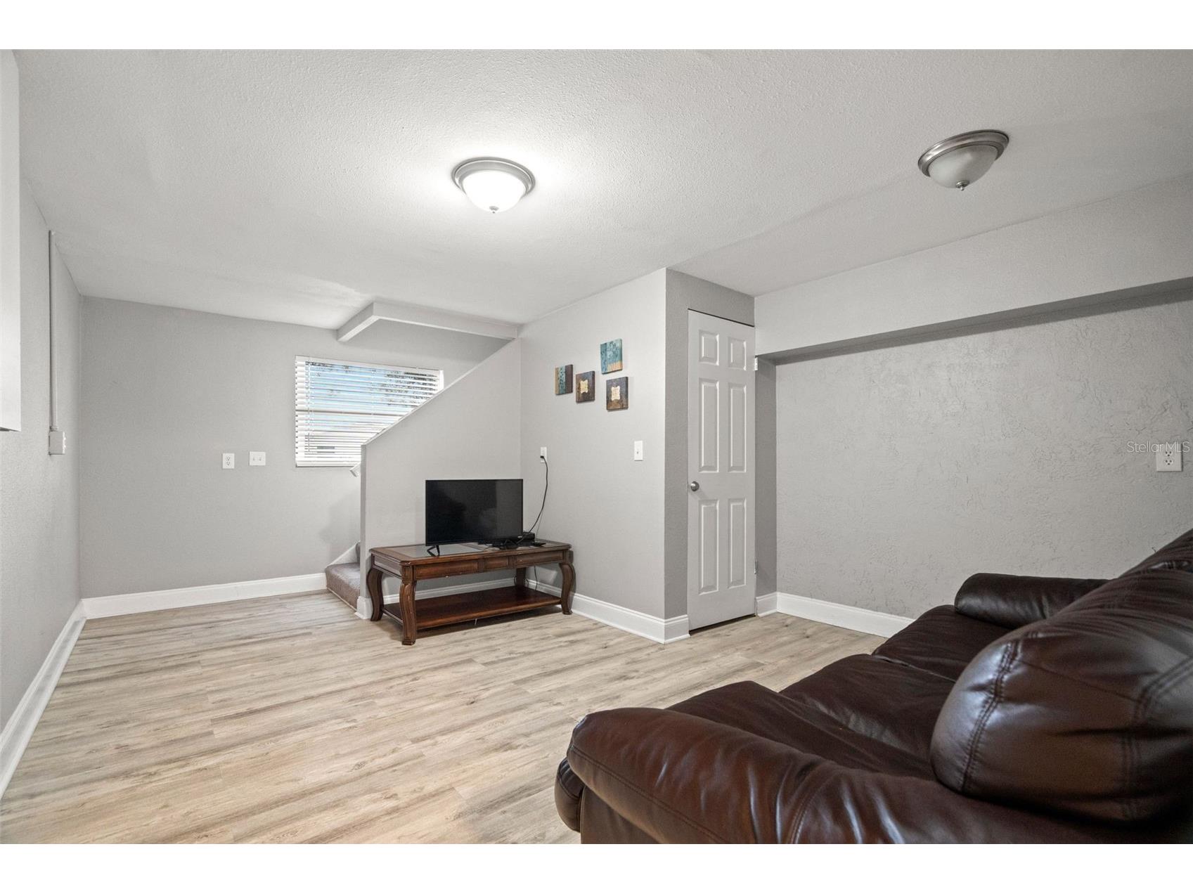 2330 Society Drive Holiday FL 34691 TB8503441 image30