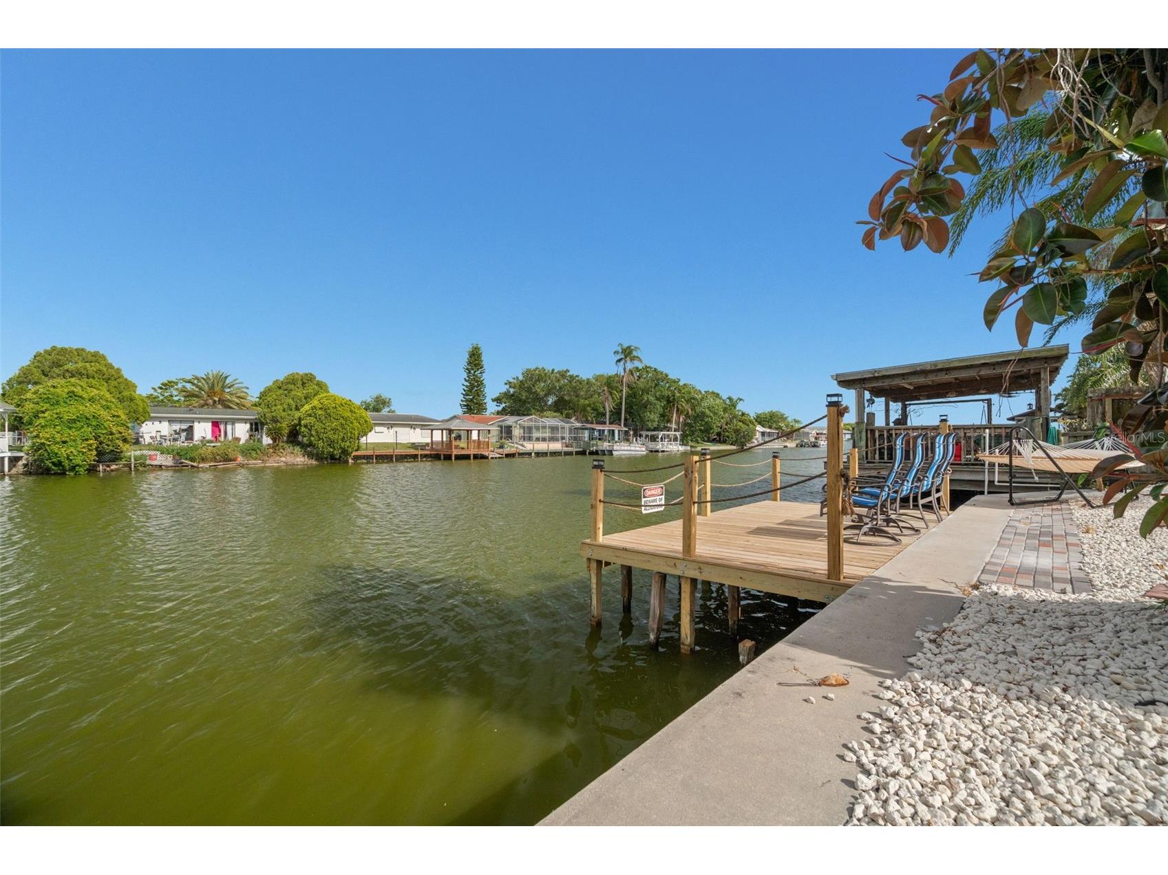 2330 Society Drive Holiday FL 34691 TB8503441 image40