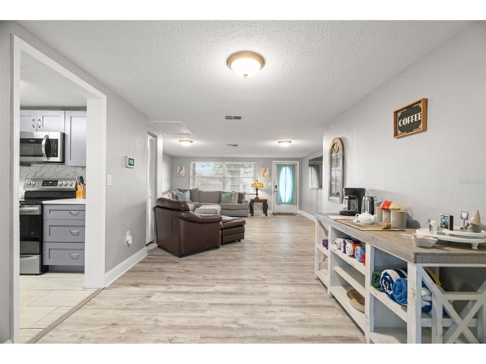 2330 Society Drive Holiday FL 34691 TB8503441 image6