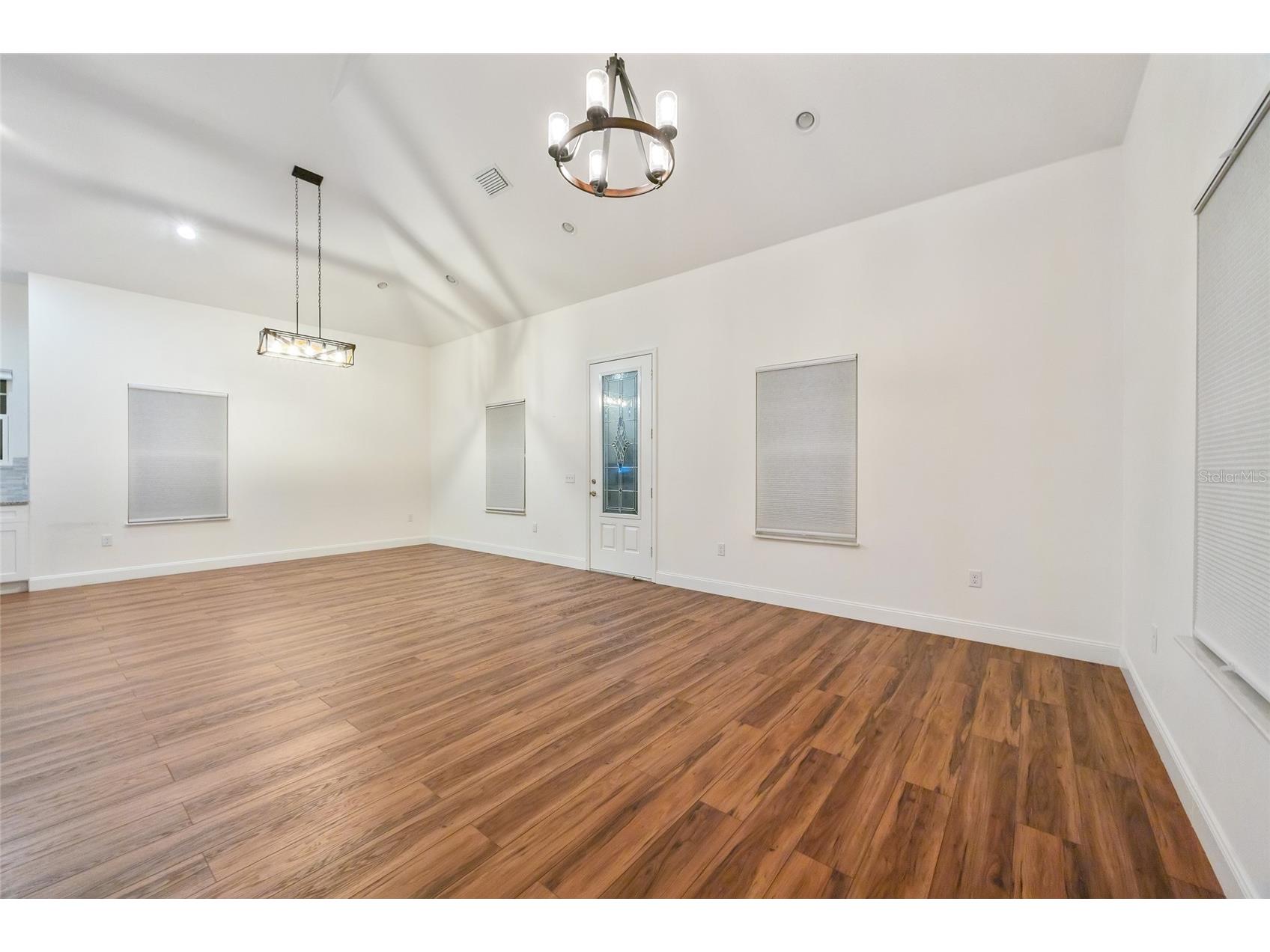 2330 W Saint Louis Street Tampa FL 33607 TB8497441 image11