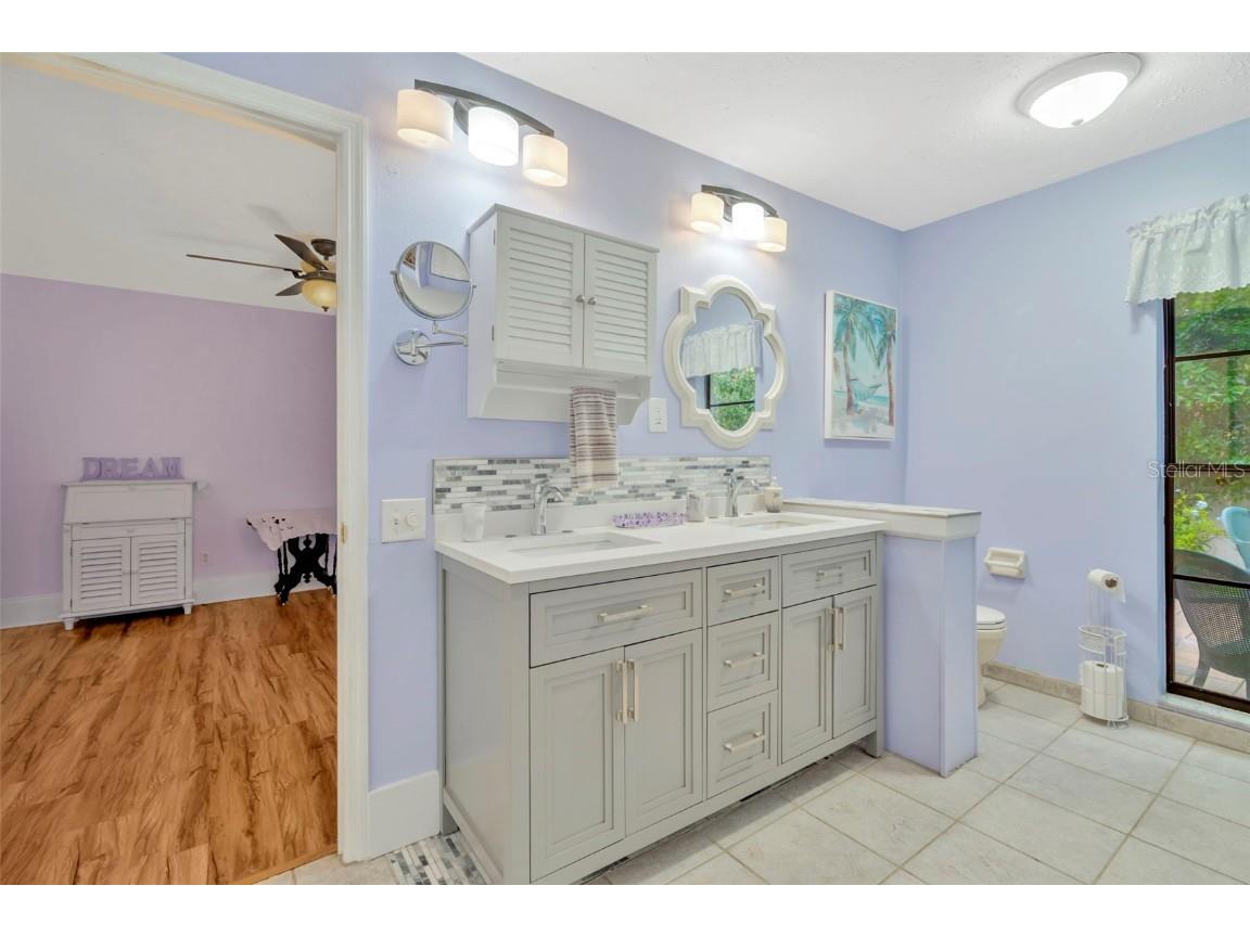 2330 Windsor Oaks Avenue Lutz FL 33549 R4909757 image1