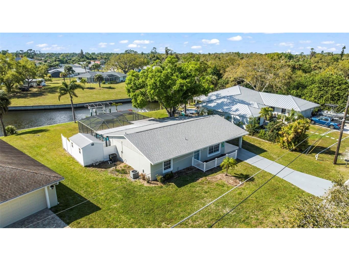 2331 Cannolot Boulevard Port Charlotte FL 33948 - AUBURN WATERWAY T3509742 image1