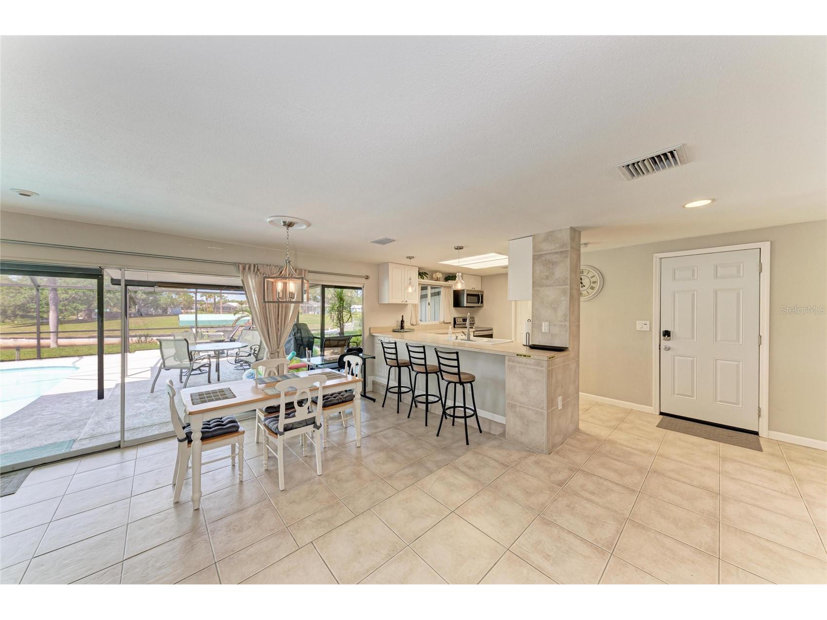 2331 Cannolot Boulevard Port Charlotte FL 33948 - AUBURN WATERWAY A4690057 image14