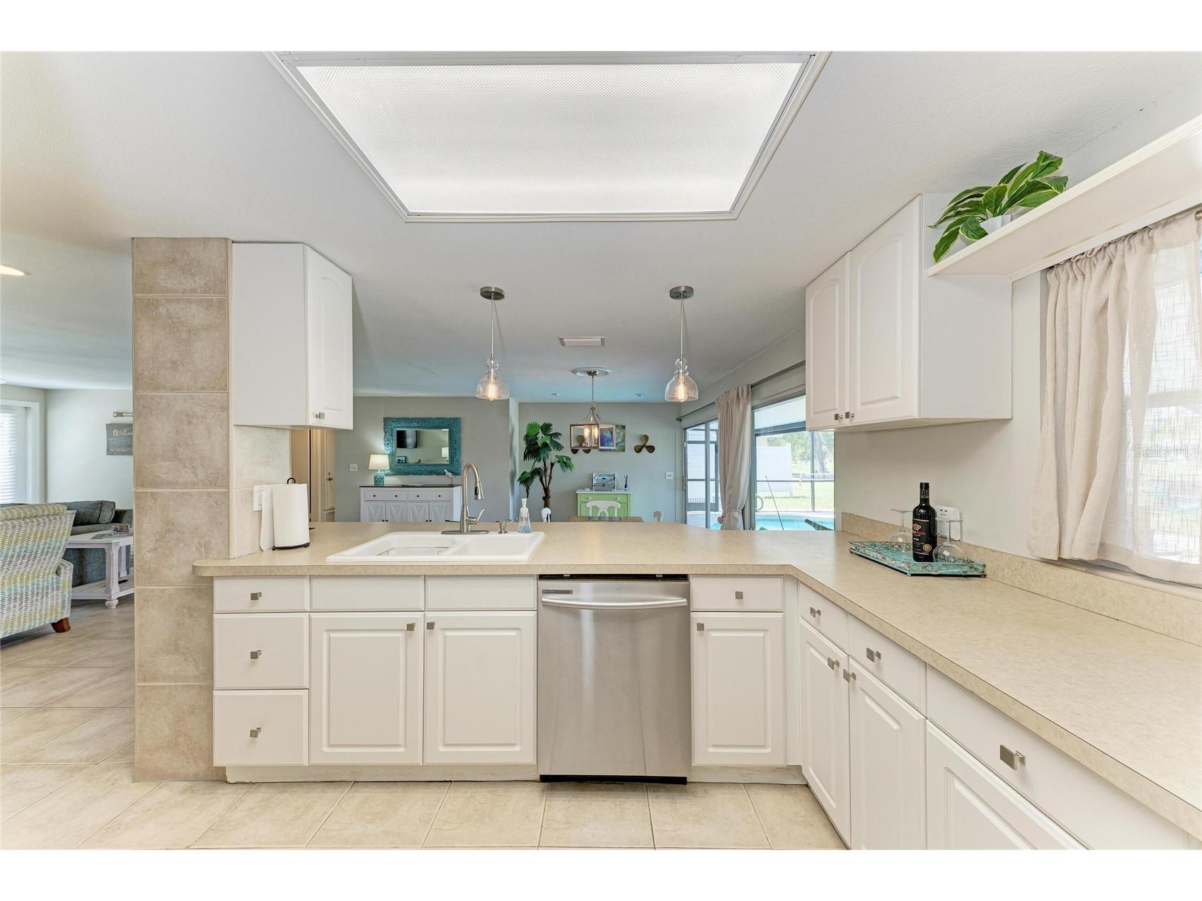 2331 Cannolot Boulevard Port Charlotte FL 33948 - AUBURN WATERWAY A4690057 image19