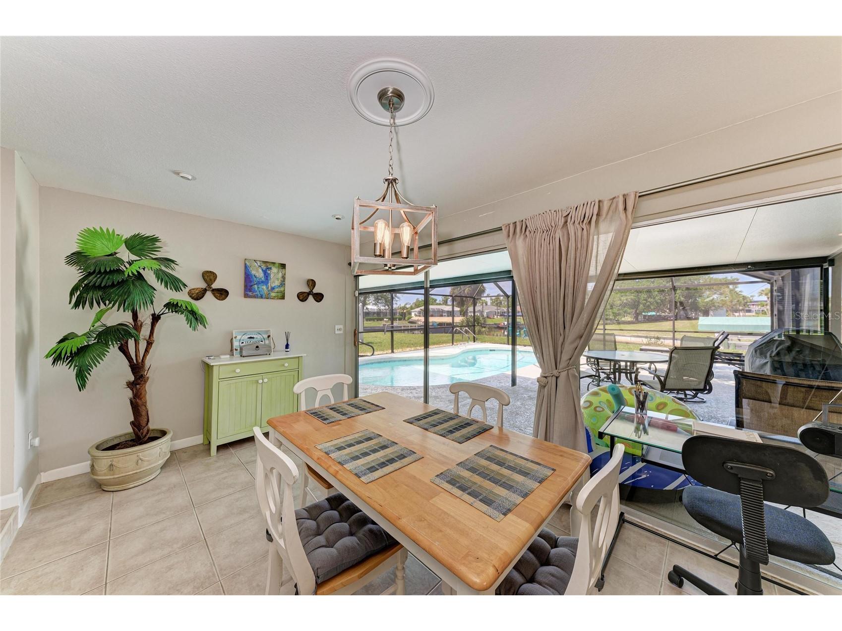 2331 Cannolot Boulevard Port Charlotte FL 33948 - AUBURN WATERWAY A4690057 image21