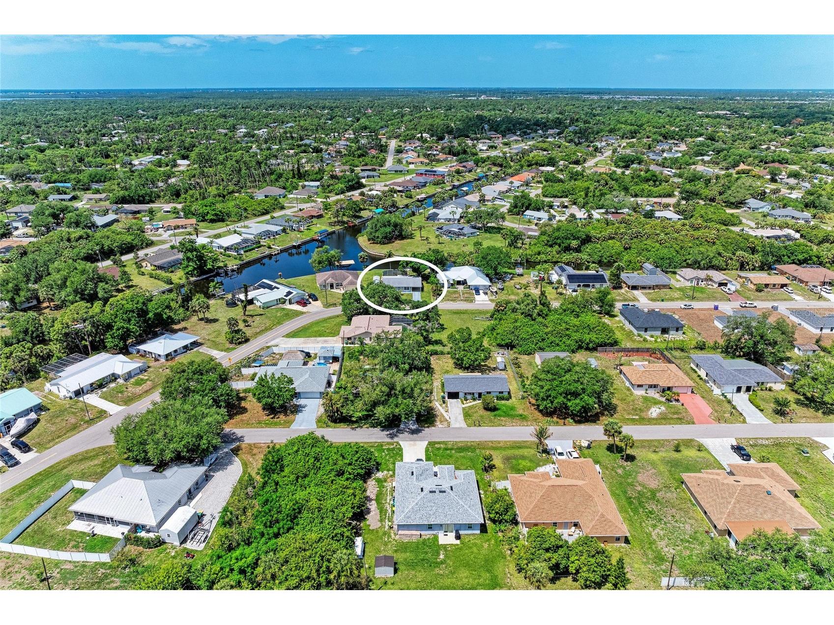 2331 Cannolot Boulevard Port Charlotte FL 33948 - AUBURN WATERWAY A4690057 image4